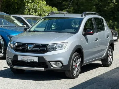 Gebraucht Dacia Sandero Essentiel 90 PS (66 kW) 2019 Silber SUV