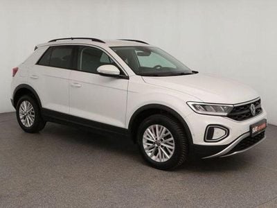 Second-hand VW T-Roc Life 110 CP (80 kW) 2022 Alb SUV