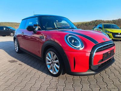 Gebraucht Mini Cooper 136 PS (100 kW) 2022 Rot Kleinwagen
