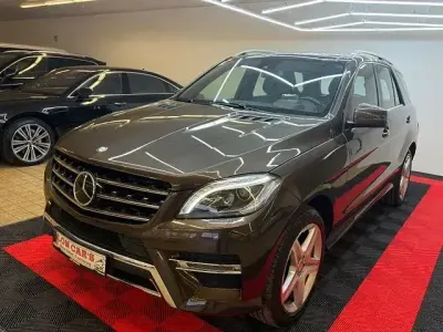 Gebraucht Mercedes ML350 258 PS (189 kW) 2015 Braun SUV