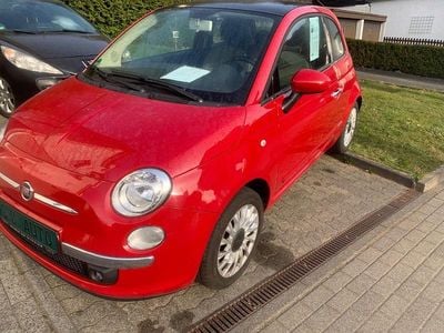 Gebraucht Fiat 500 Lounge 69 PS (50 kW) 2012 Rot Kleinwagen
