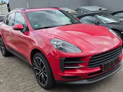 Gebraucht Porsche Macan 354 PS (260 kW) 2021 Rot SUV