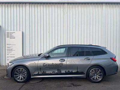 Gebraucht BMW 330e M Sport 184 PS (135 kW) 2024 Grau Limousine