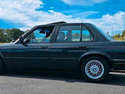 Usata BMW 325 Shadowline 201 CV (147 kW) 1987 Nero Berlina