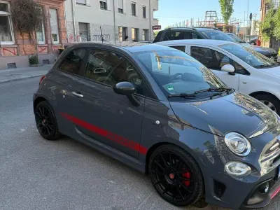 Gebraucht Abarth 695 165 PS (121 kW) 2017 Grau Kleinwagen