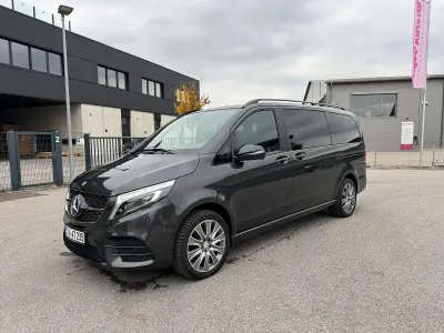 Gebraucht Mercedes V300 AMG 237 PS (174 kW) 2022 Grau Van / Kleinbus
