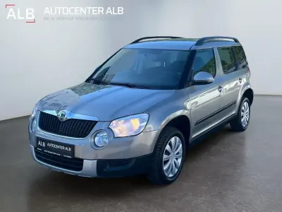 Używany Skoda Yeti Active 105 KM (77 kW) 2012 Beżowy SUV