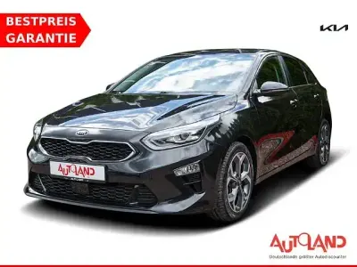 Gebraucht Kia Ceed Spirit 140 PS (102 kW) 2020 Schwarz Kleinwagen