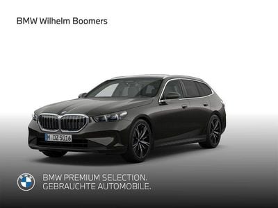 Gebraucht BMW 540 Performance 286 PS (210 kW) 2025 Grau Kombi