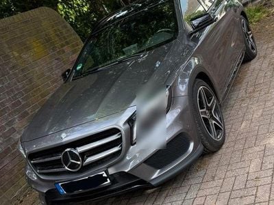 Gebraucht Mercedes GLA220 AMG line 177 PS (130 kW) 2016 Grau SUV