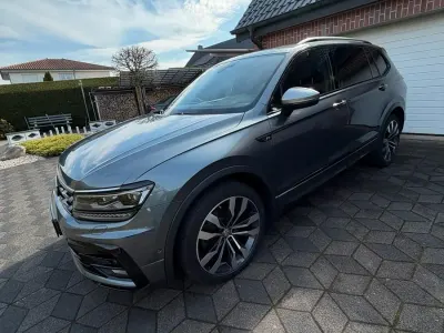 Gebraucht VW Tiguan Allspace Highline 239 PS (175 kW) 2019 Grau SUV
