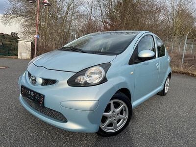 Usata Toyota Aygo 68 CV (50 kW) 2007 Blu Utilitaria