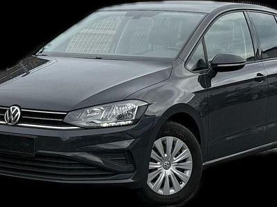 Grau Gebraucht 2019 VW Golf Sportsvan Trendline Van / Kleinbus | 8.490 € (Fairer Preis)