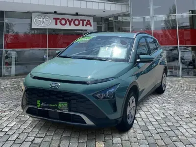 Gebraucht Hyundai Bayon Pure 84 PS (61 kW) 2022 Mangrove green / mic SUV