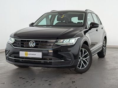 Gebraucht VW Tiguan Life 150 PS (110 kW) 2023 Schwarz SUV