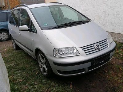 VW Sharan