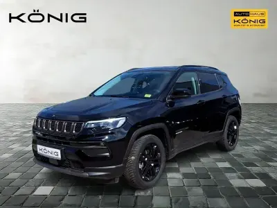 Second-hand Jeep Compass 239 CP (175 kW) 2022 Negru SUV