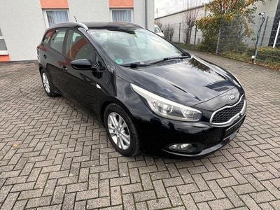 Gebraucht Kia Ceed Sportswagon Edition 7 128 PS (94 kW) 2013 Schwarz Kombi