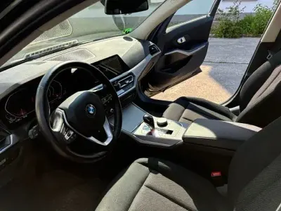Gebraucht BMW 320 Advantage 190 PS (139 kW) 2021 Schwarz Kombi