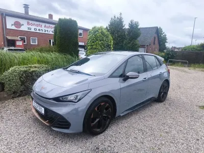 Gebraucht Cupra Born 150 kW (204 PS) 2023 Vapor gray Kleinwagen