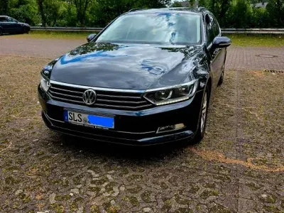 Gebraucht VW Passat 150 PS (110 kW) 2018 Schwarz Kombi