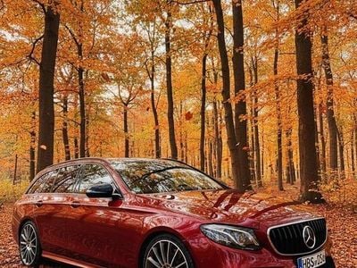 Gebraucht Mercedes E350 AMG 256 PS (188 kW) 2017 Rot Kombi