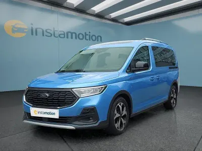 Gebraucht Ford Tourneo 122 PS (89 kW) 2022 Blau Van / Kleinbus