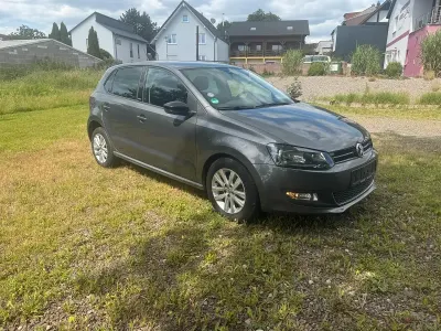 Gebraucht VW Polo Style 70 PS (51 kW) 2011 Grau Kleinwagen