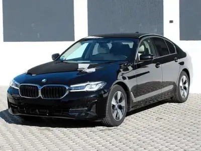 Gebraucht BMW 520 Performance 190 PS (139 kW) 2023 Schwarz Limousine