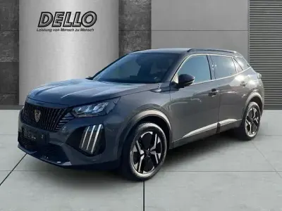 Gebraucht Peugeot 2008 Allure 131 PS (96 kW) 2025 Grau/typ aussenverkleidung met SUV