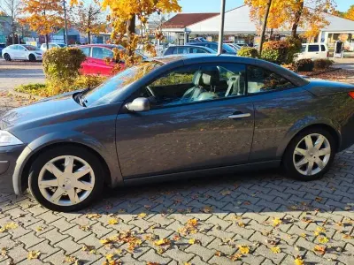 Gebraucht Renault Mégane Cabriolet Privilege 131 PS (96 kW) 2006 Grau Cabrio