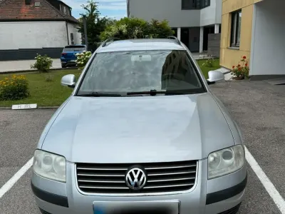 Gebraucht VW Passat 101 PS (74 kW) 2005 Silber Kombi