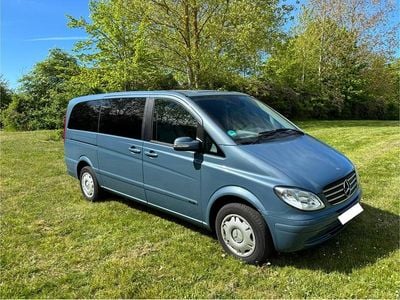 Blau Gebraucht 2008 Mercedes Viano Van / Kleinbus | 9.000 € (Fairer Preis)
