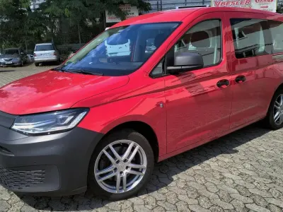Gebraucht VW Caddy Maxi 102 PS (75 kW) 2022 Rot Van / Kleinbus