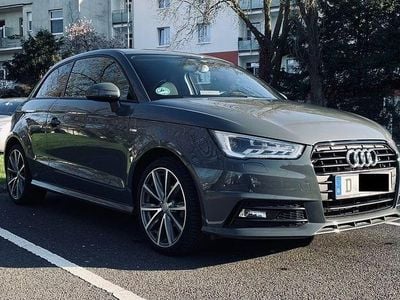Gebraucht Audi A1 S-Line 95 PS (69 kW) 2017 Grau Kleinwagen