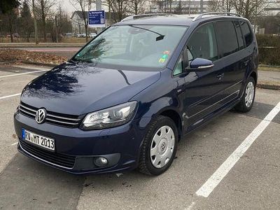 Gebraucht VW Touran Life 140 PS (102 kW) 2013 Blau Van / Kleinbus
