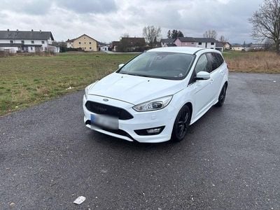 Gebraucht Ford Focus ST-Line 150 PS (110 kW) 2017 Weiß Kombi