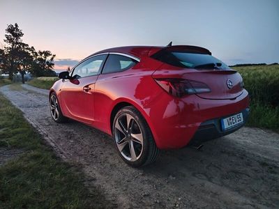gebraucht Opel Astra GTC 1.6 Turbo , 8-fach bereift