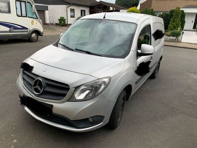 Mercedes Citan 109