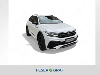 Gebraucht VW Tiguan Allspace R-line 193 PS (141 kW) 2024 Oryxweiß perlmutteffekt SUV