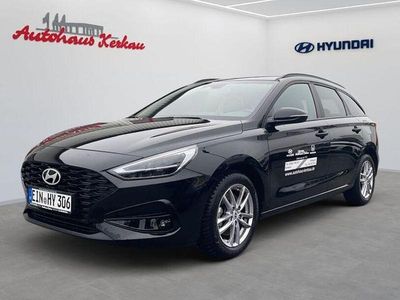 Second-hand Hyundai i30 Advantage 101 CP (74 kW) 2025 Negru Break