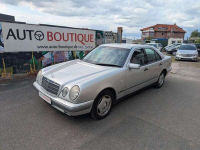 Mercedes E200