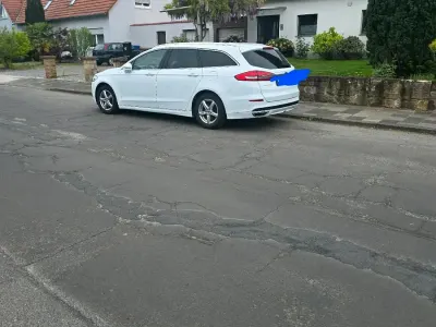 Gebraucht Ford Mondeo 180 PS (132 kW) 2019 Weiß Kombi