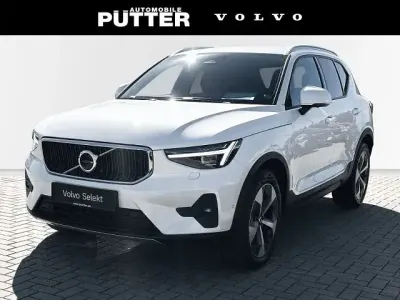 Usata Volvo XC40 Core 163 CV (119 kW) 2024 Bianco SUV