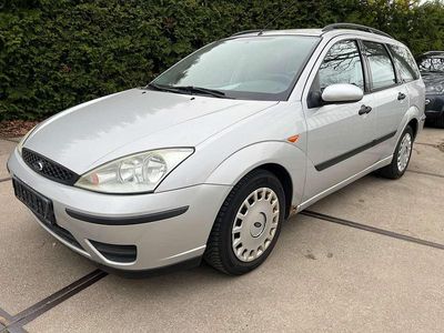 Usata Ford Focus 116 CV (85 kW) 2004 Argento Station wagon