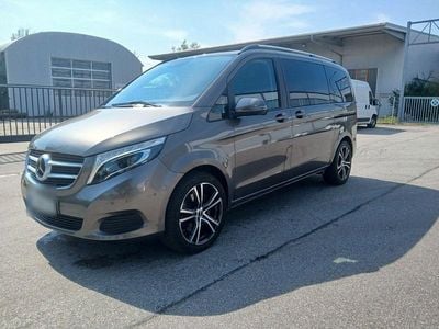 Mercedes V250