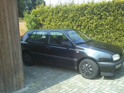 Gebraucht VW Golf III GT 90 PS (66 kW) 1993 Schwarz metallic Kleinwagen