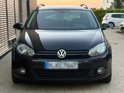 Gebraucht VW Golf VII Match 105 PS (77 kW) 2012 Schwarz Kombi
