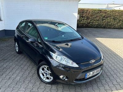 Second-hand Ford Fiesta Titanium 97 CP (71 kW) 2012 Negru Berlinǎ