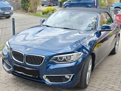 Usado BMW 228 Luxury Line 245 HP (180 kW) 2015 Azul Cabrios